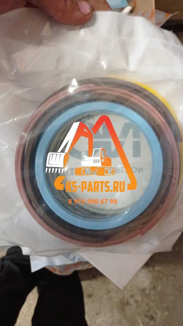 Ремкомплект ZX330-3 YA00006596 BOOM CYL SEAL KIT Ремкомплект ZX330-3 YA00006596 BOOM CYL SEAL KIT