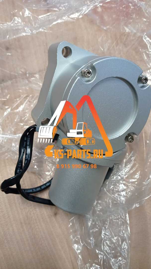 Шаговый мотор газа Hyundai 21EN-32220 R210-7 Шаговый мотор газа Hyundai 21EN-32220 R210-7
