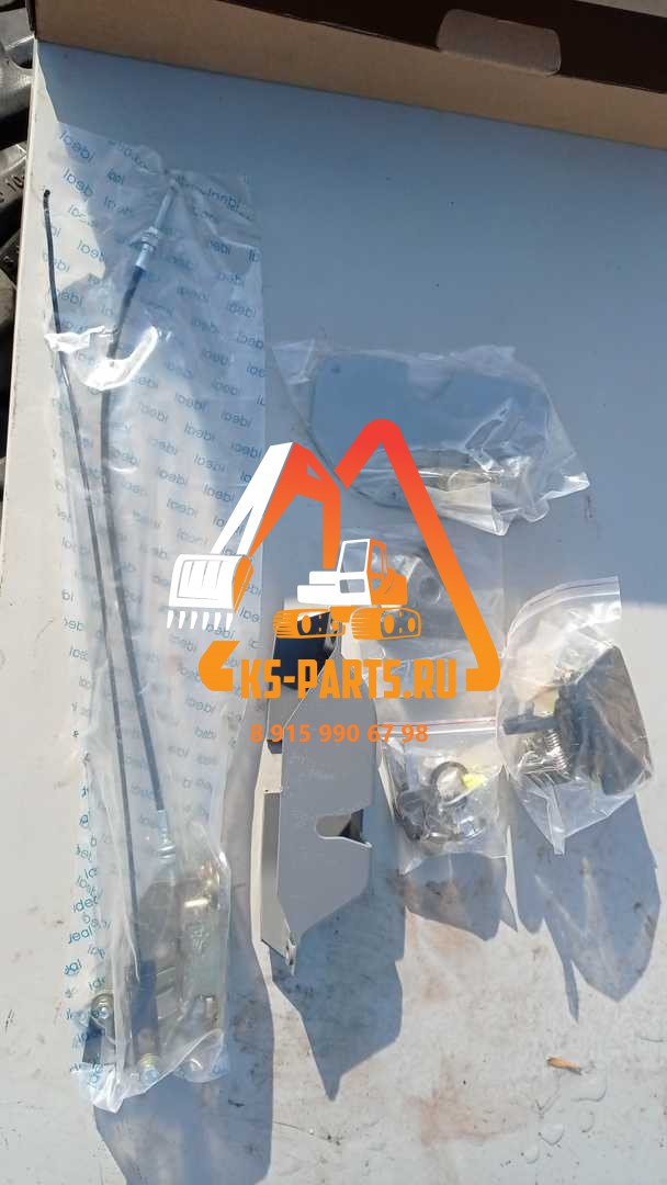 Замок двери кабины в сборе ASSY ZAX240-3 4461933, 4369645 Замок двери кабины в сборе ASSY ZAX240-3 4461933, 4369645